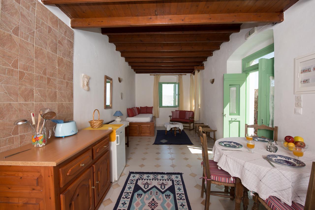 Kyklameno Apartment Symi Exteriör bild